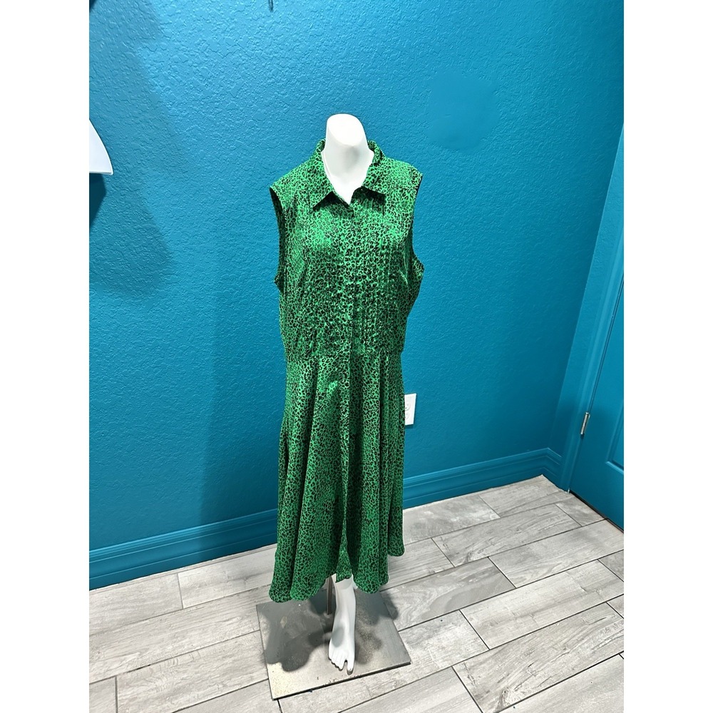 Nanette Lepore Green And Black Animal Print LS Dress‎ 10